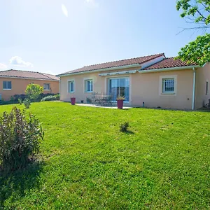 Maison Chaleureuse Avec Jardin 1500m2 Villefranche-de-Rouergue